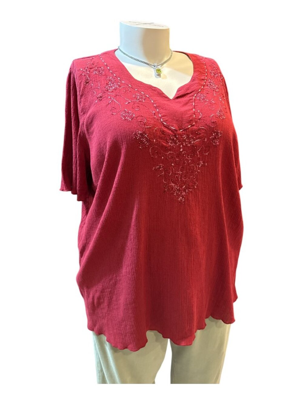 Liz & Me for Catherines Sz 2X Dark Red Embroidered Beaded Notch Neck Top